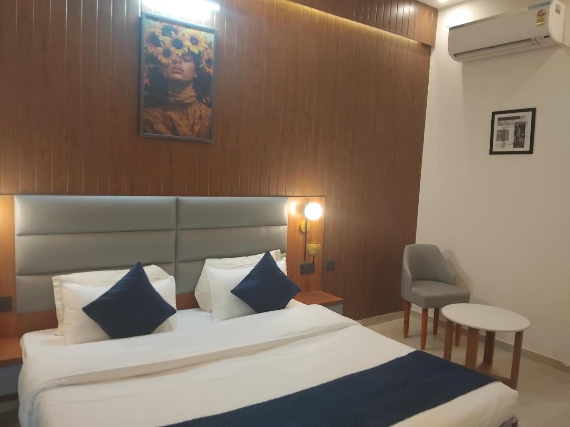 Cloud9 Stays Lucknow Ngoại thất bức ảnh