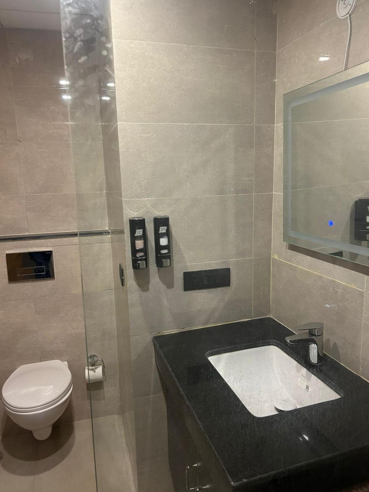 Cloud9 Stays Lucknow Ngoại thất bức ảnh